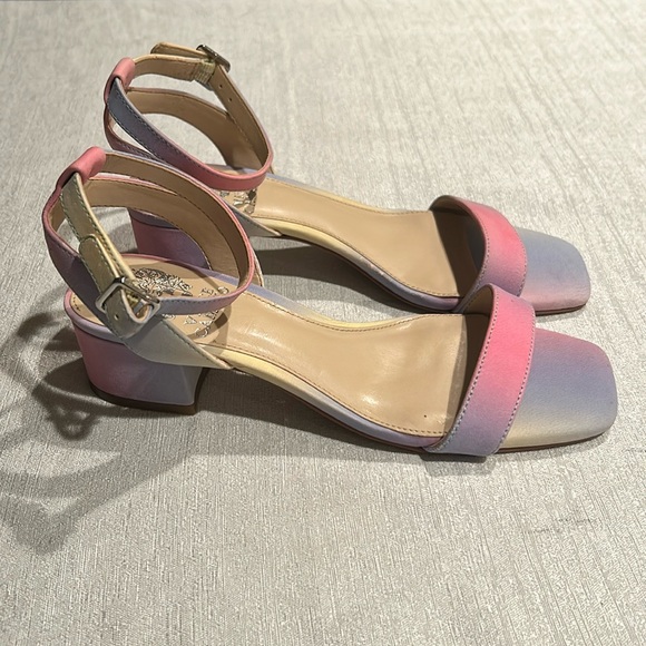 Vince Camuto Ombre Open Toe Sandal Heels - Picture 5 of 7